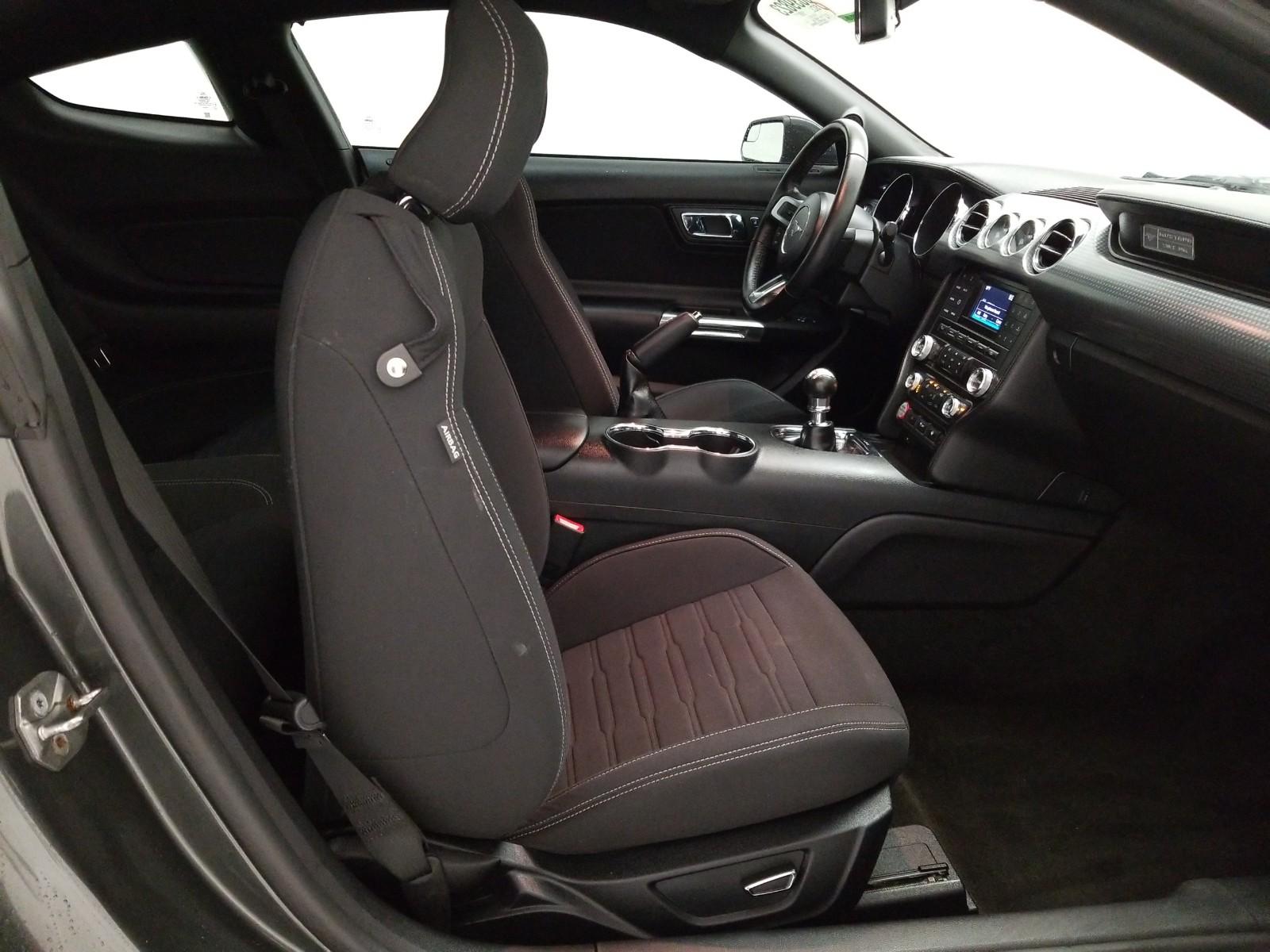 2016 Ford MUSTANG GT