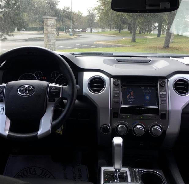 2014 Toyota Tundra SR5 5.7L V8 FFV Double Cab 4WD